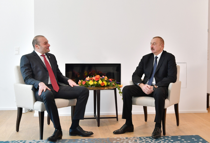Prezident Gürcüstanın baş naziri ilə görüşdü – Foto