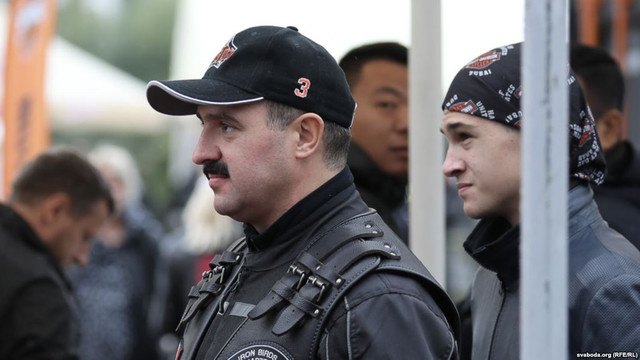 Aleksandr Lukaşenkonun oğlu Belarus MOK-da yüksək vəzifəyə təyin olunub
