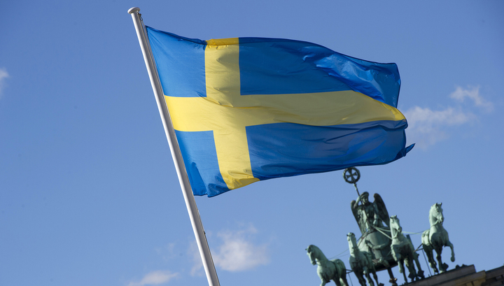 İsveç rusiyalı diplomatı ölkədən qovdu 