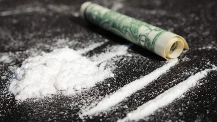 Olimpiya mükafatçısı 151 milyon dollar dəyəri olan 650 kq kokainlə tutulub