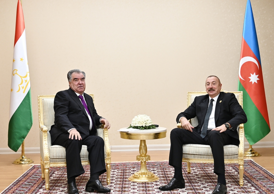 Prezident İlham Əliyevin Tacikistan Prezidenti Emoməli Rəhmon ilə görüşü olub - Foto