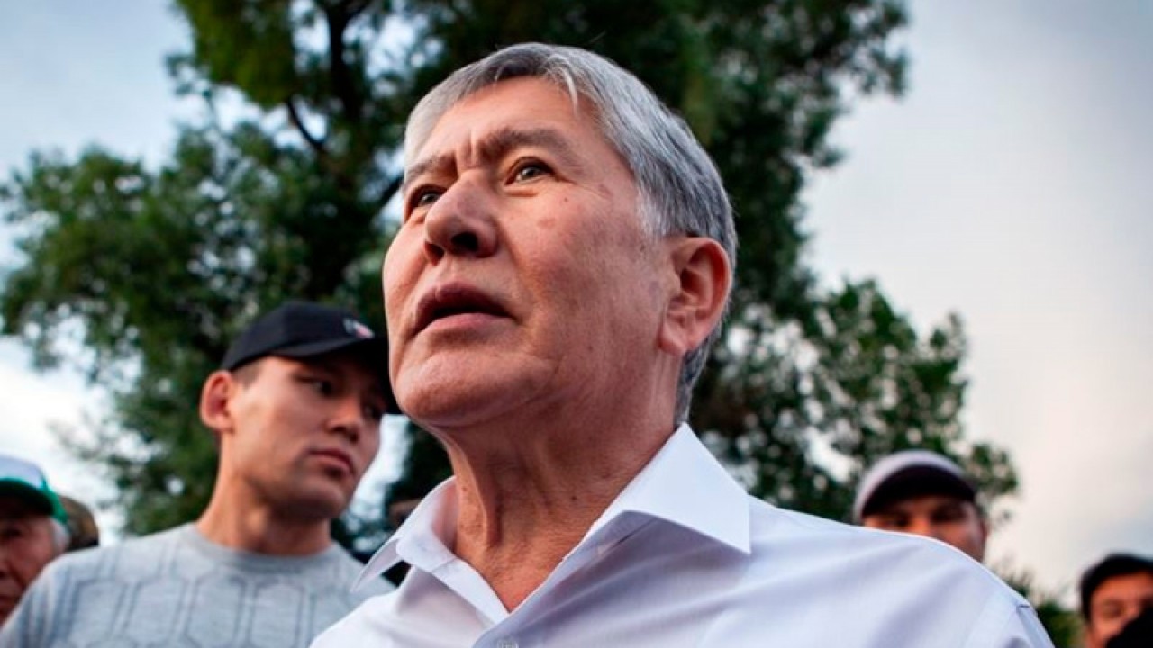 Atambayevə korrupsiya maddəsi ilə cinayət işi açıldı 