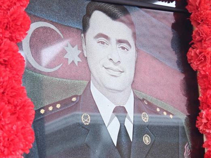 Doğum günündə şəhid olan baş leytenant Ağaqardaş Abbasovun ANIM GÜNÜ QEYD OLUNUR -FOTOLAR