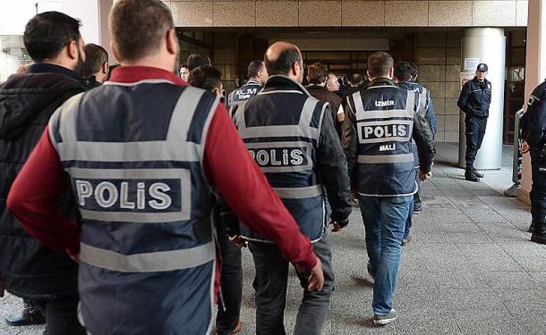 Türkiyədən Yunanıstana qaçmağa çalışan 9 FETÖ-çü saxlanılıb