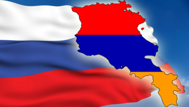 İrəvanda Rusiya bayrağı endirilib