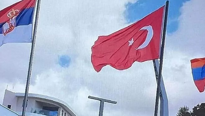 Cənubi Kiprdə Türkiyə bayrağına SAYĞISIZLIQ