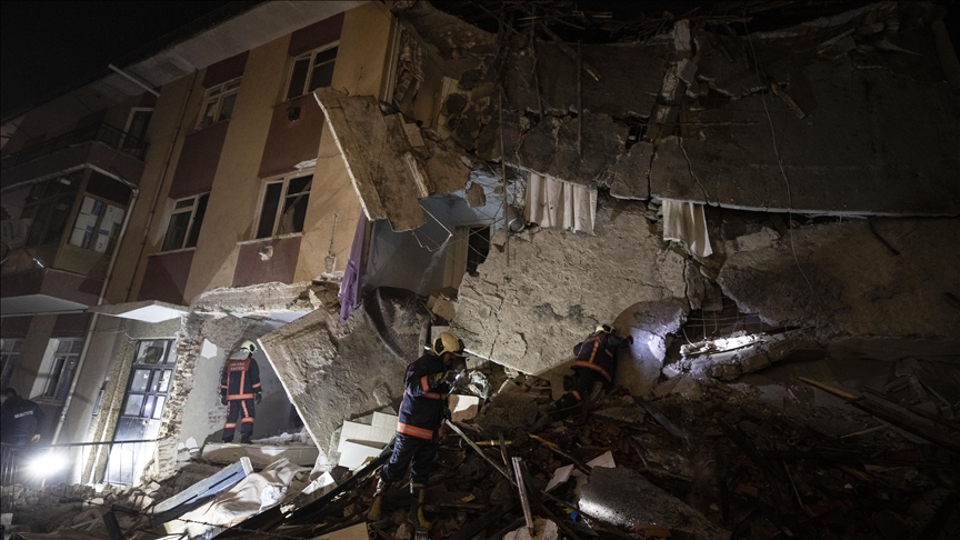 Ankarada partlayış: Türkiyənin paytaxtında bina çökdü - Ölənlər və yaralılar var - FOTO\VİDEO
