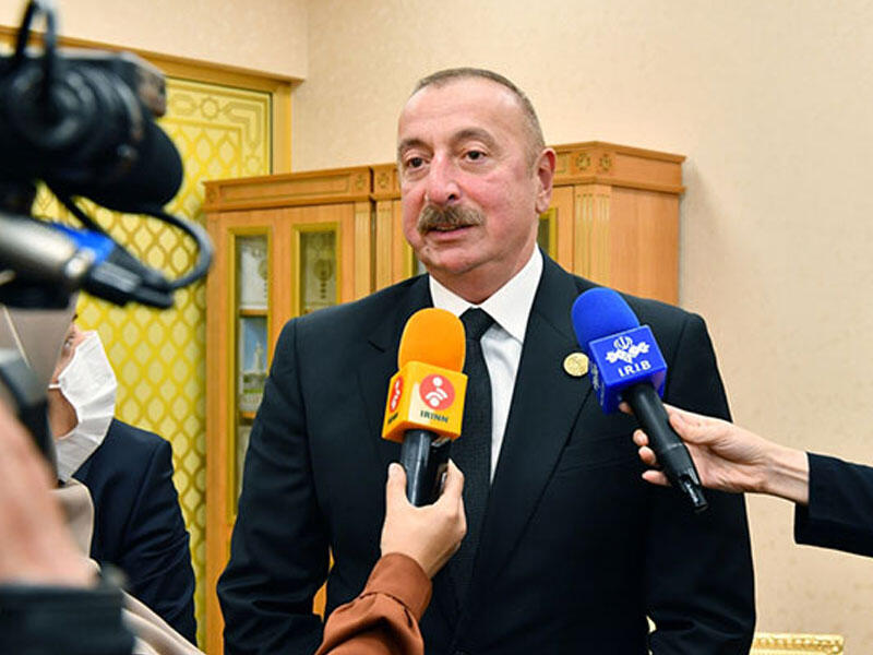 Prezident İlham Əliyev iranlı jurnalistin Azərbaycan dilində sualına belə cavab verdi - VİDEO