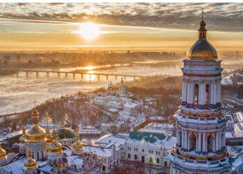 “Ukrayna əhalisinin 50 faizindən çoxunu itirib”-Larri Consin