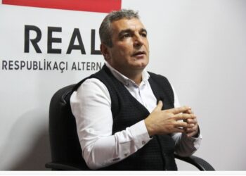 Natiq Cəfərli Real partiyasının sədri seçildi