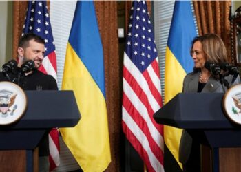 “Təslim olmağınızı istəyirlər” – Harrisdən Zelenskiyə