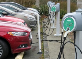 Elektromobillərlə bağlı yenilik: Vergidən azad edilir