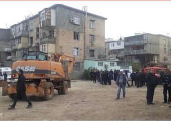 Gəncədə yaşayış binasında partlayış: 2 ölü, 4 yaralı