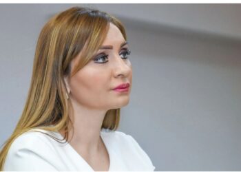 Politoloq Nəzakət Məmmədovaya 13 il Həps cəzası verildi