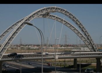 Koroğlu körpüsündə intihara cəhd