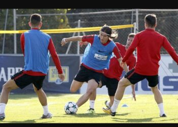 “Qarabağ”ın rəqibi borc içindədir – Transfer qadağası qoyuldu