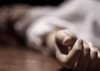 Bakıda mənzildən 21 yaşlı qızın meyiti tapılıb