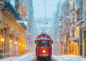Yeni İli İstanbulda qarşılamaq üçün ən romantik tətil seçimləri