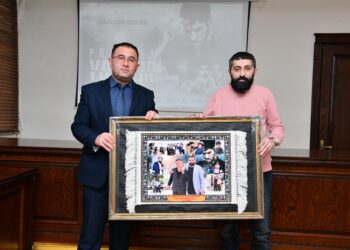 “Problem yoxdur” sənədli filmi Sumqayıt Dövlət Unversitetində nümayiş olunub – FOTOLAR