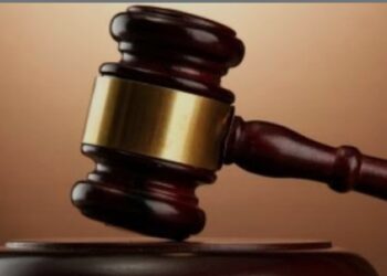 Keçmiş direktorun işi yenidən məhkəmədə