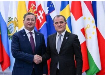 Ceyhun Bayramov Qazaxıstanlı həmkarı ilə görüşüb