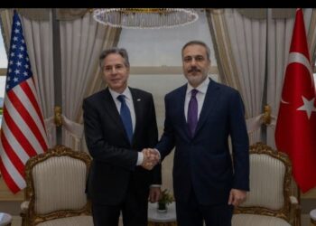 Blinkenlə Fidan arasında telefon danışığı olub