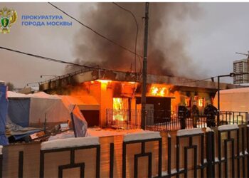 Rusiyada bazarda güclü yanğın baş verib -Video