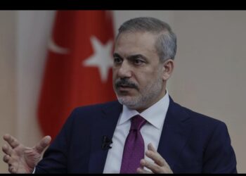 Hakan Fidanin Fransalı həmkarı ilə telefon danışığı olub