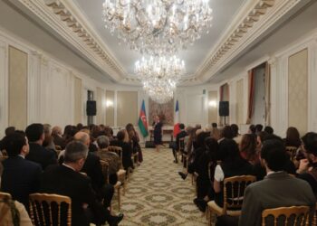 Azərbaycanın Fransadakı səfirliyində Dünya Azərbaycanlılarının Həmrəylik Günü qeyd edilib