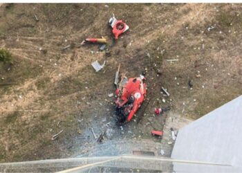 Türkiyədə təcili yardım helikopteri xəstəxanaya çırpıldı