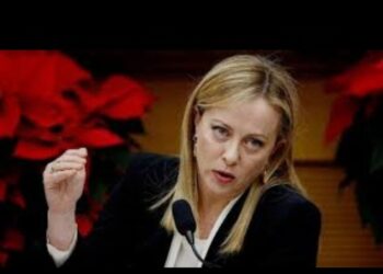 “Fikrimcə, qeyri-qanuni immiqrasiya problemini yalnız həmrəylik əsasında həll etmək səhv idi”-Meloni