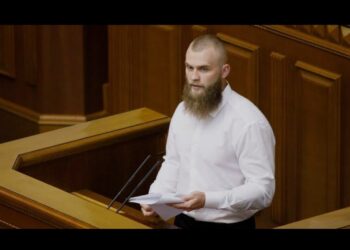 “Əgər seçki keçirilsə, Ukrayna vətəndaşlarının əksəriyyəti Rusiya ilə sülh tərəfdarı olan siyasətçiləri dəstəkləyəcək”-Artyom Dmitruk