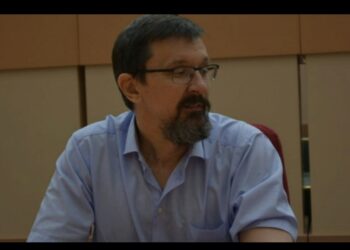 “Təyyarənin niyə Aktauya uçmasında heç bir sirr yoxdur”-Dmitri Çernışevski