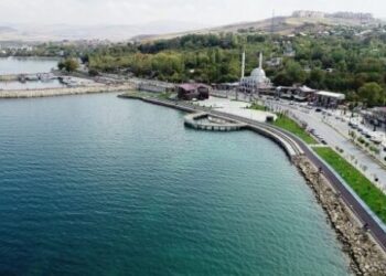 Türkiyənin incisi adlandırılan, dünyanın ən qədim şəhəri olan Van – FOTOLAR