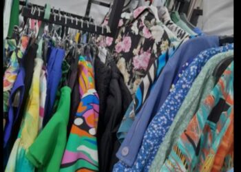 Bakıda ticarət obyektlərindən oğurluq edən şəxslər saxlanilib