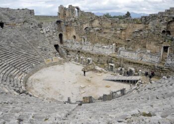 Antalyanın irsi: Qədim yaşayış məskənləri – FOTOLAR