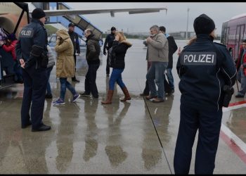 Almaniya Parlamenti sərtləşdirən qanun layihəsinə qarşı çıxdi