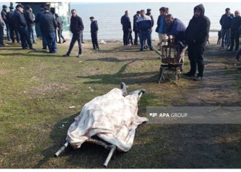 İtkin düşən balıqçılardan birinin nəşi tapildi