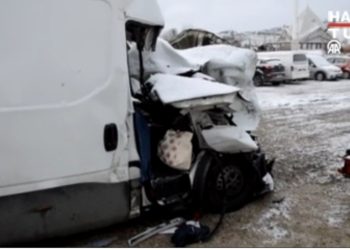 Yük maşınının arxasına çırpıldı! Ürəklər yanırdı! Ana və qızının ürək ağrıdan ölümü