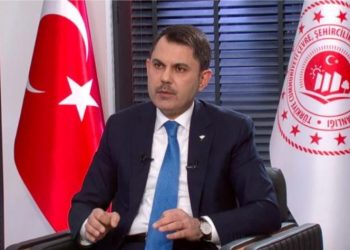 Nazir Murat Kurum: 2025-ci ilin sonuna qədər evlərinə girməyən bir fəlakət qurbanı olmayacaq