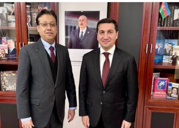 Hikmət Hacıyev Pakistanın Azərbaycandakı səfiri Qasım Mohiuddini qəbul edib