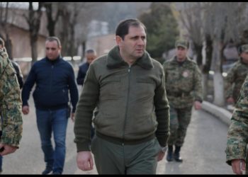 Ermənistanin müdafiə naziri Almaniyaya səfərə gedib