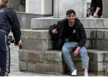 Avstriyada qan donduran hücum: 7 nəfəri bıçaqladı, oturub güldü