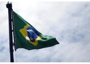 Braziliyada avtobusla yük maşınının toqquşması nəticəsində 12 tələbə ölüb