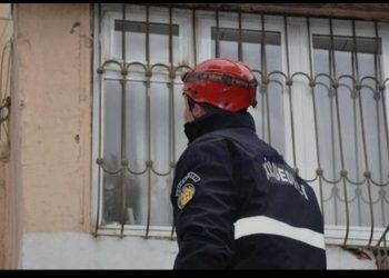 Bakıda Liftdə qalan 4 nəfər xilas edilib