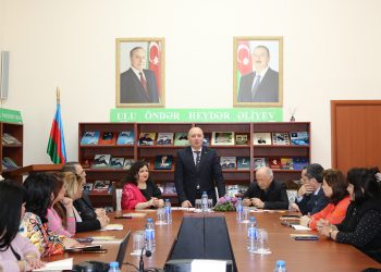 Cəfər Cabbarlı adına Respublika Gənclər Kitabxanasında yazıçı, şair, tərcüməçi,  Azərbaycan Yazıçılar Birliyinin üzvü Xanım Aydının kitablarının təqdimat mərasimi keçirilib-Fotolar