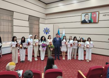 “Zərif duyğular” adlı sərgi təşkil olundu – FOTOLAR