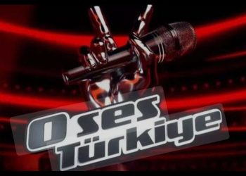 Türkiyəli xanım səhnədə Azerbaycan mahnısı ilə ifa etdi