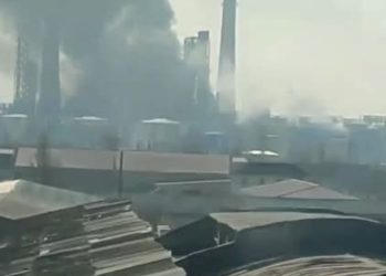 Bakıda Neft emalı zavodunda yanğın başlayib