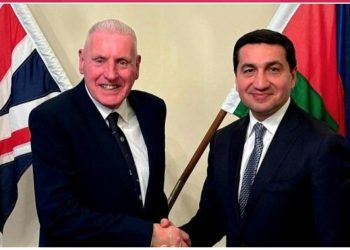 Hikmət Hacıyev Britaniyanın dövlət naziri ilə görüşdü